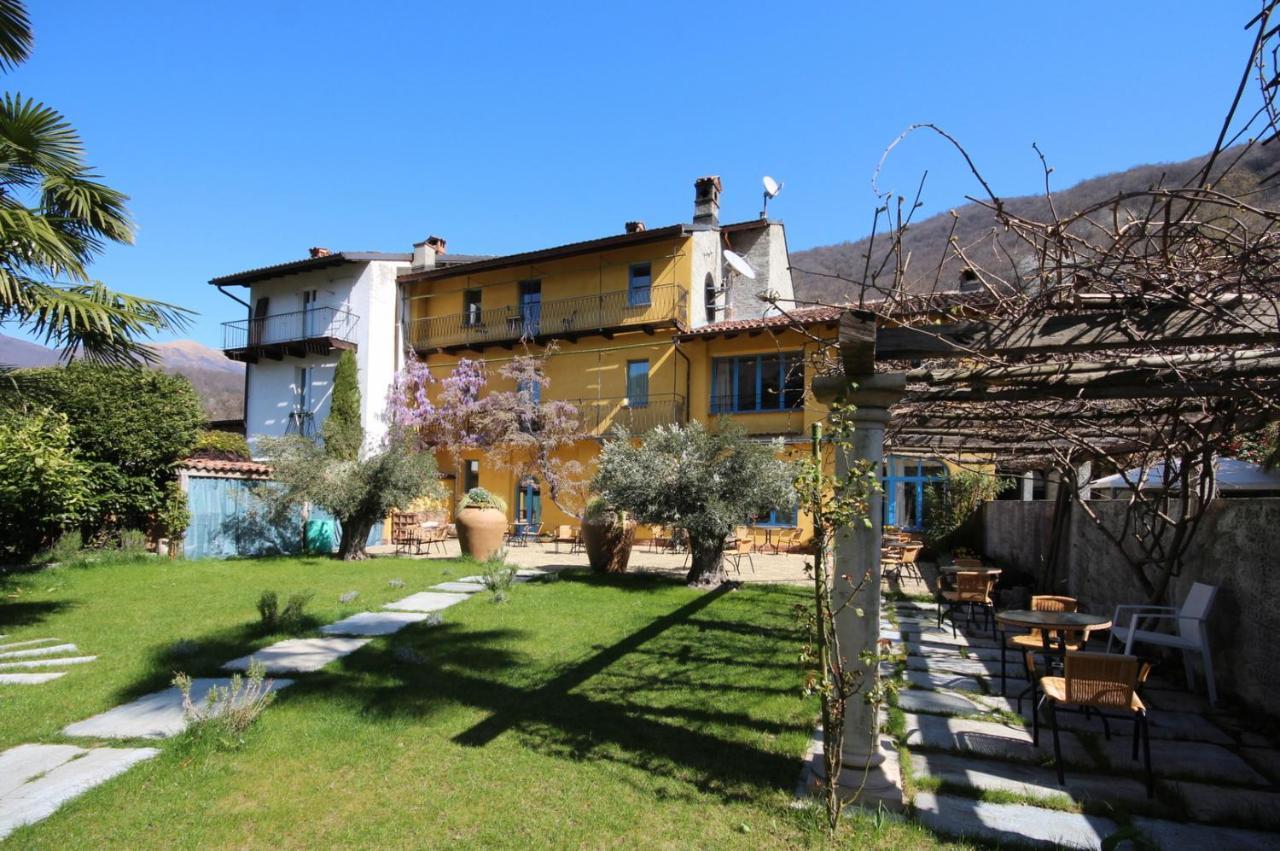 Romantico Palazzo Dei Ulivi Purasca Zewnętrze zdjęcie